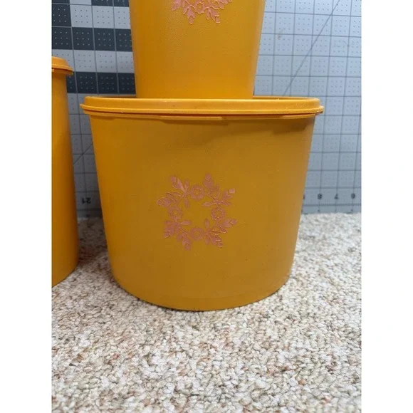 Vintage Tupperware Servalier Gold With Orange Floral Canister Set with Lids - Picture 4 of 12